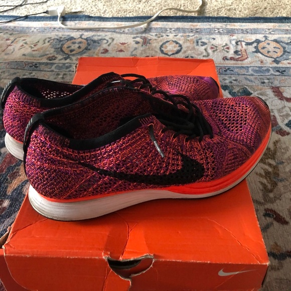 Nike Racer - Picture 3 of 4